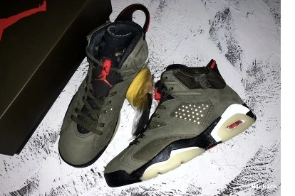- JORDAN TRAVIS SCOTT AIR MEDIUM OLIVE 6 0712